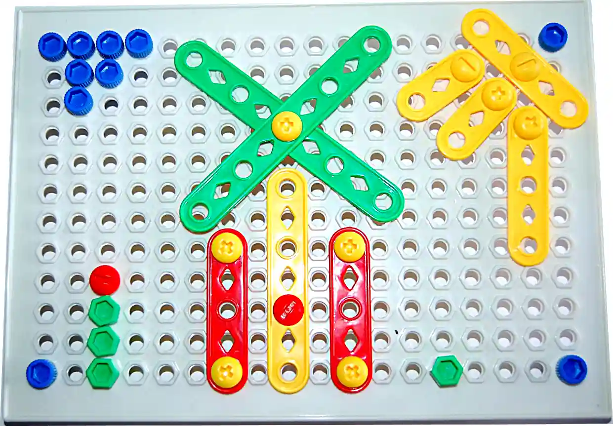 Schraub- und Kreativ-Spiel