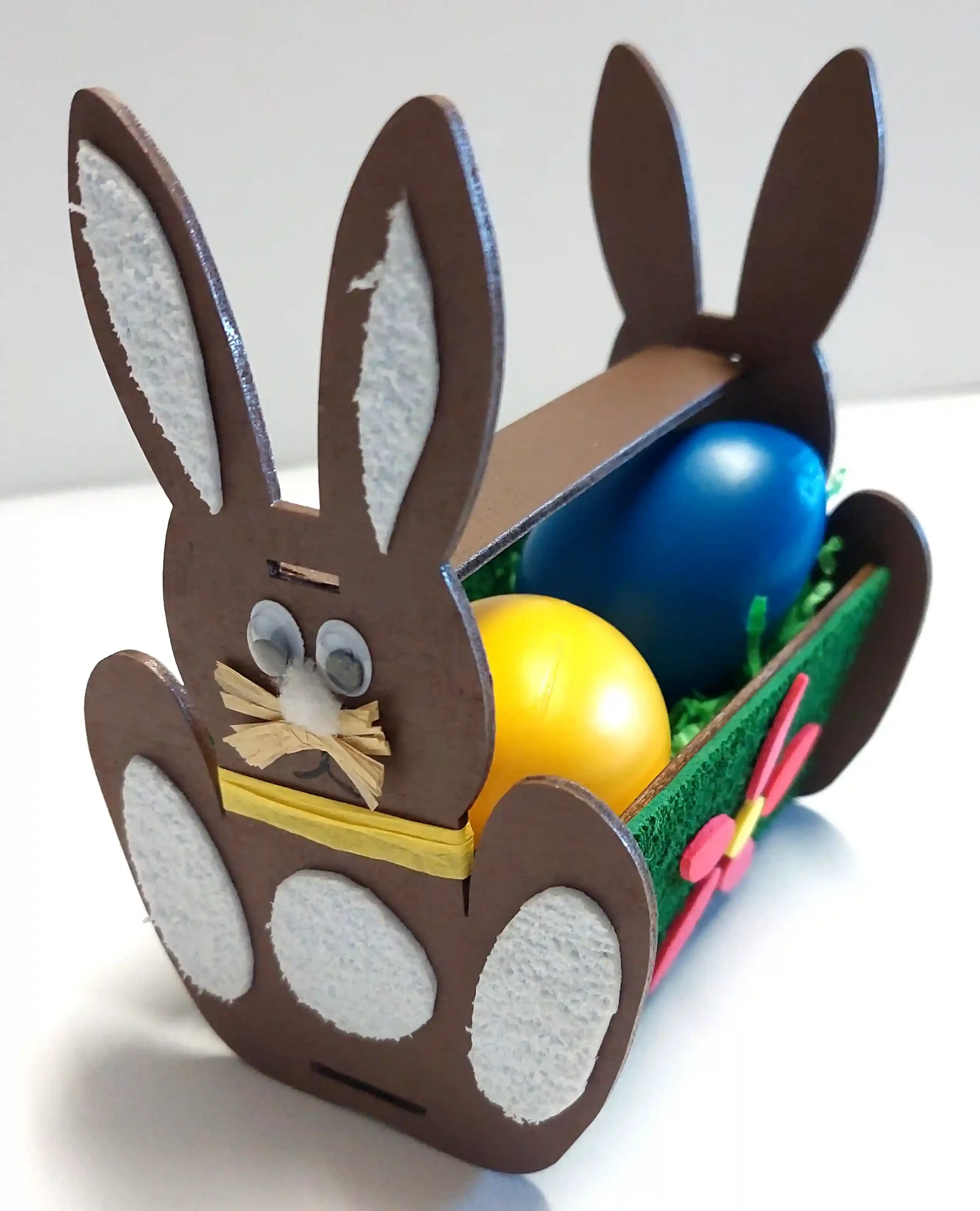 Osterhasen-Holzkörbchen