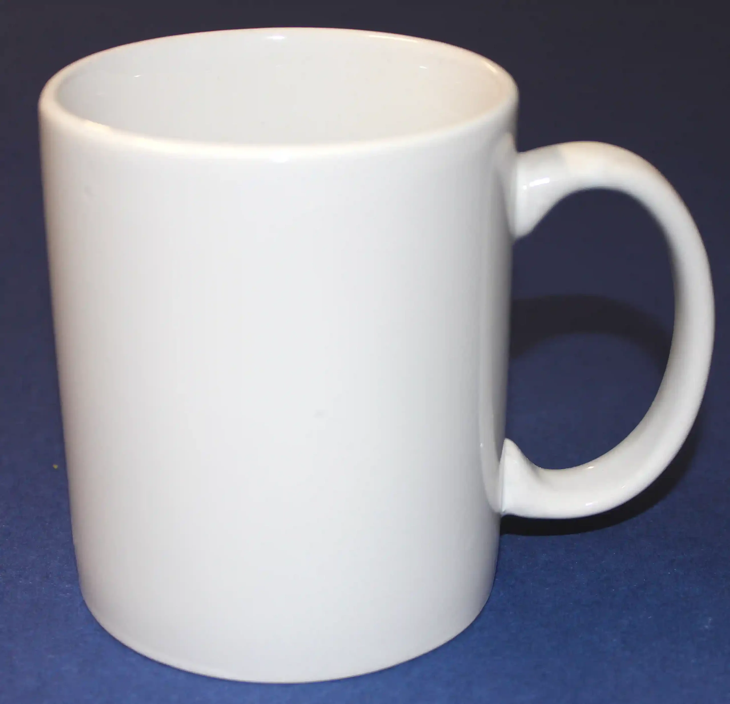 Porzellan-Tasse